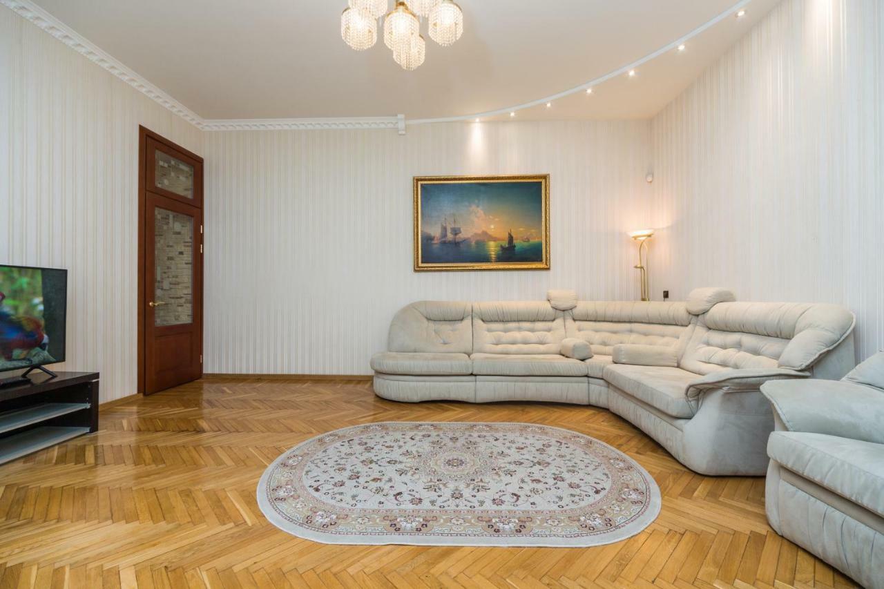 Apartamenty Na Sofievskoy オデッサ エクステリア 写真