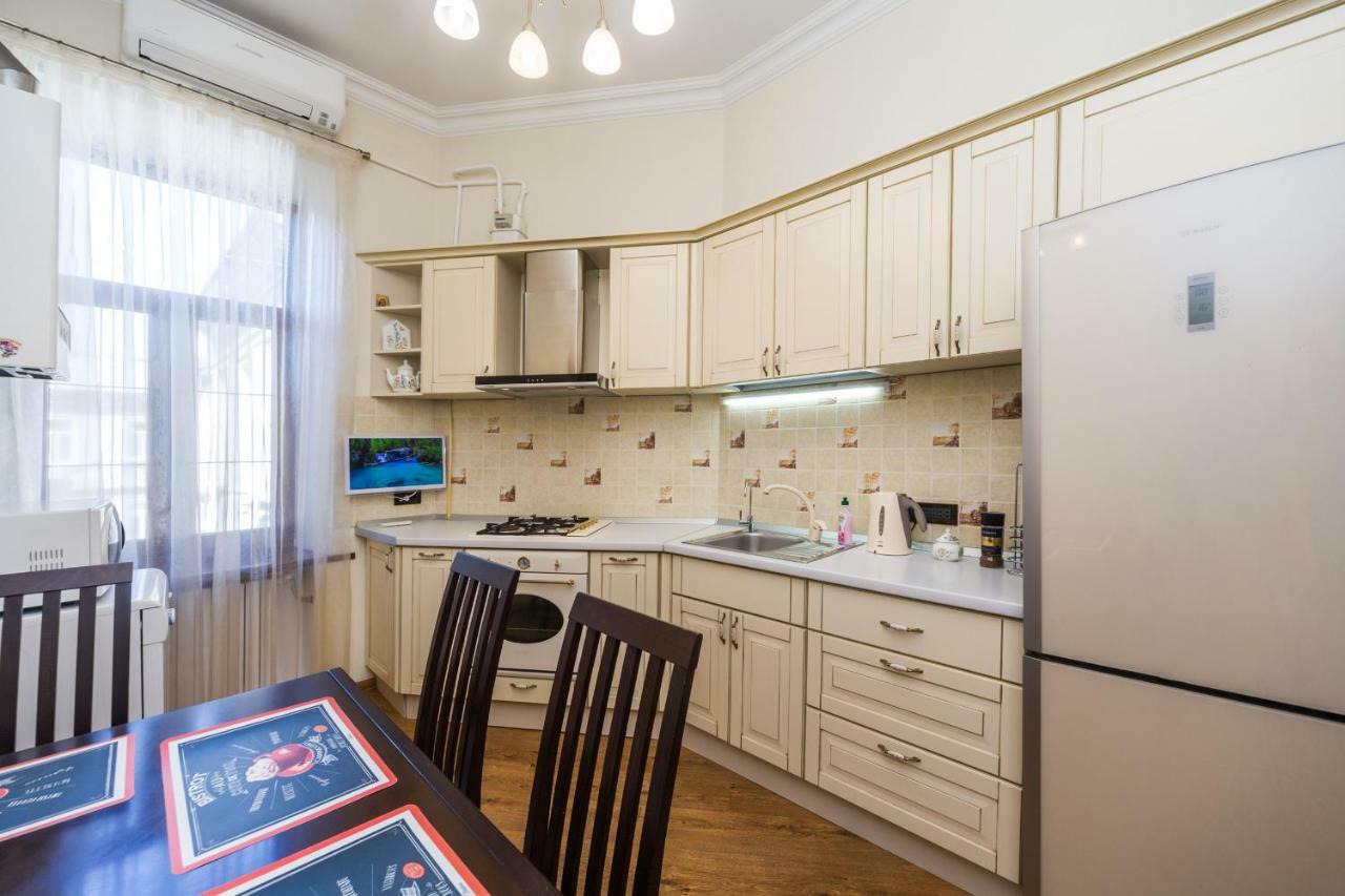 Apartamenty Na Sofievskoy オデッサ エクステリア 写真